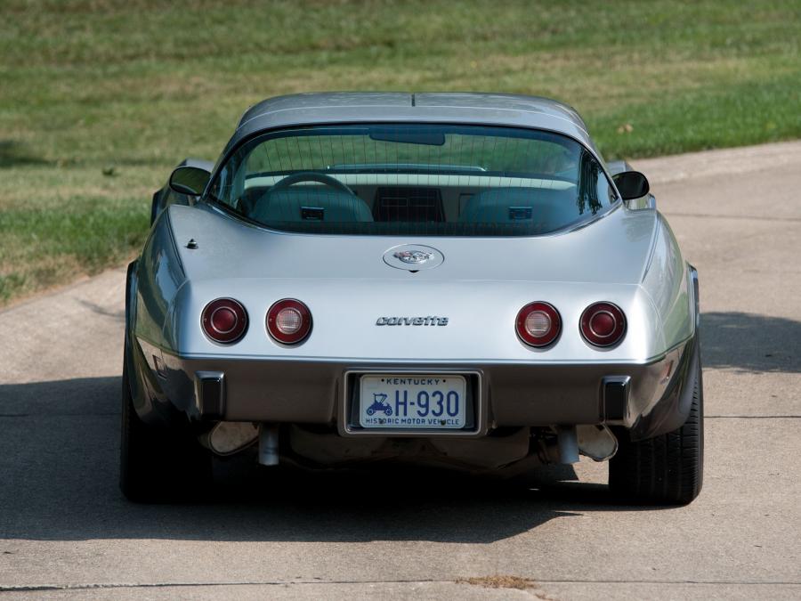  Chevrolet Corvette 25th Anniversary Edition 1978 года  (фото 9 из 11)